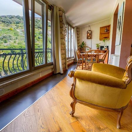 Bed and Breakfast Sa Domo E Giuanne E Giuanna Bosa Exterior foto